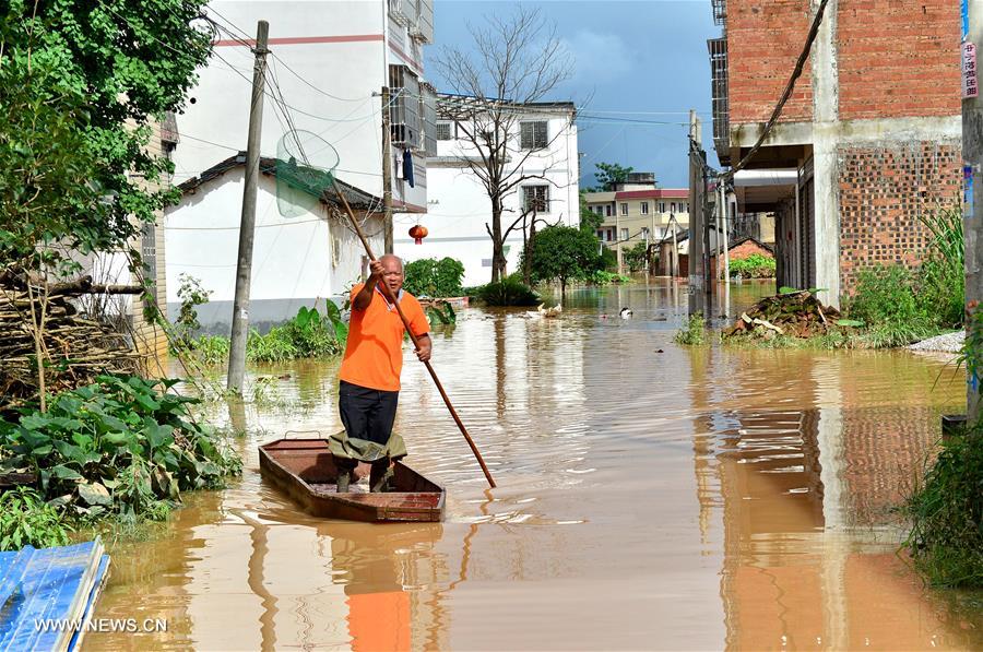 Inunda??es em Guangxi deixam 16 mortos e levam à evacua??o de 94 mil pessoas