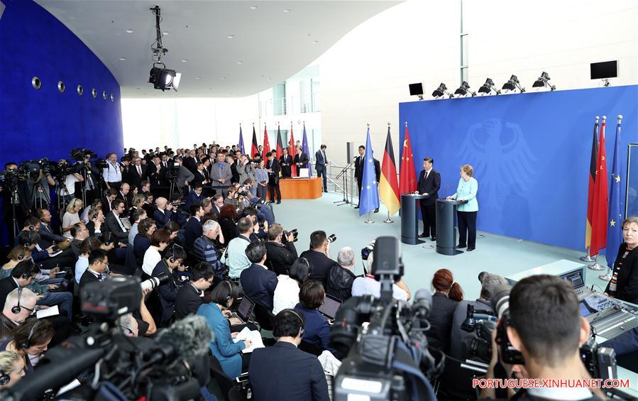 China e Alemanha prometem elevar la?os bilaterais a níveis mais altos