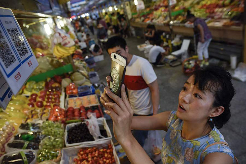 China em vias de se tornar primeiro país a parar de usar dinheiro físico