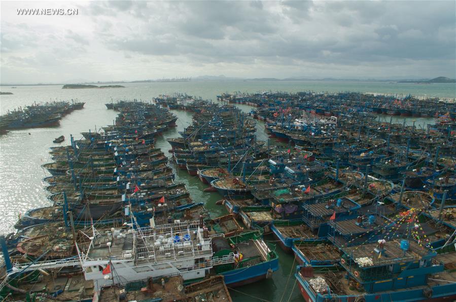 Tuf?o Naset atinge província chinesa de Fujian
