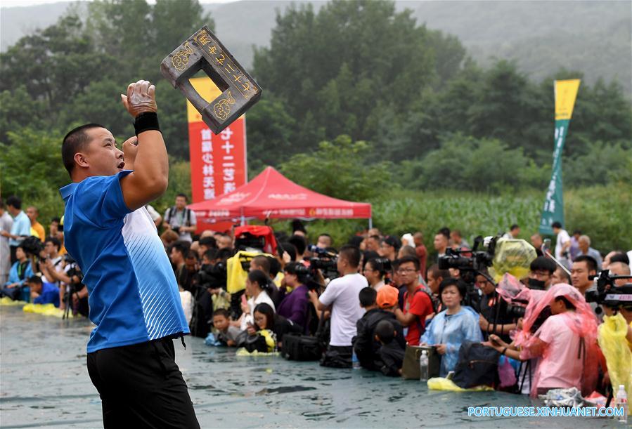 Templo Shaolin realiza competi??o de artes marciais