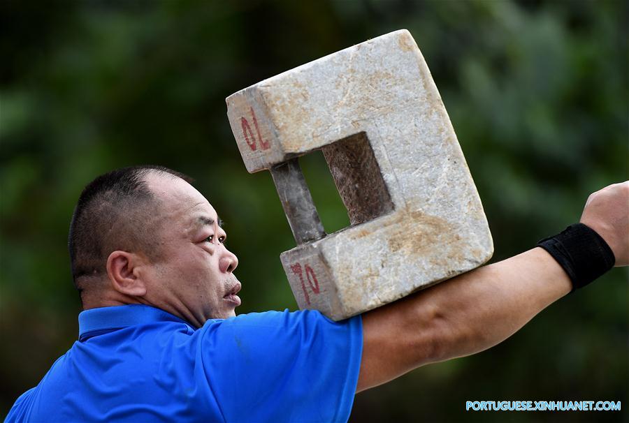 Templo Shaolin realiza competi??o de artes marciais