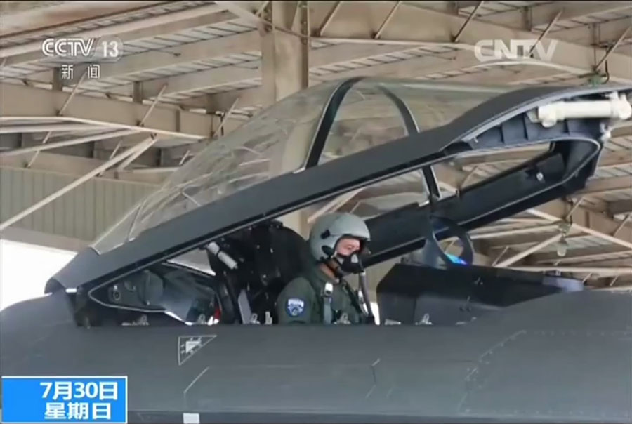 Galeria: ca?a J-20 da For?a Aérea da China