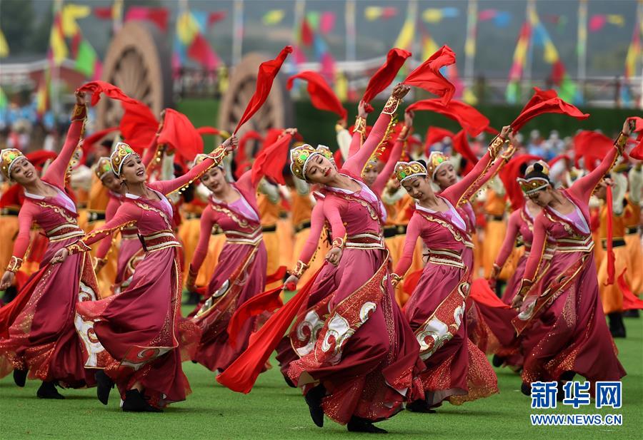 China marca 70o aniversário da Regi?o Aut?noma da Mongólia Interior