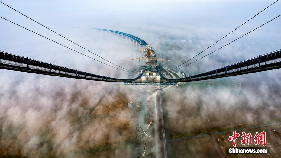 Mega Constru??o: Concluída a maior ponte em estrutura treli?ada de a?o da China