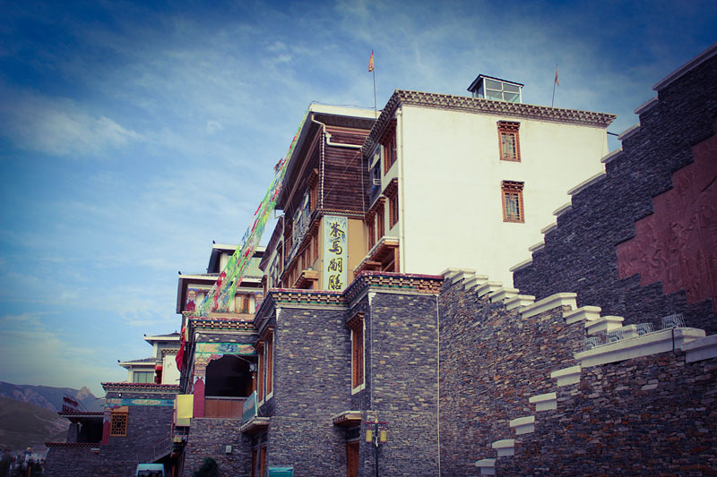 Distrito de Yushu recuperado do terremoto devastador de 2010