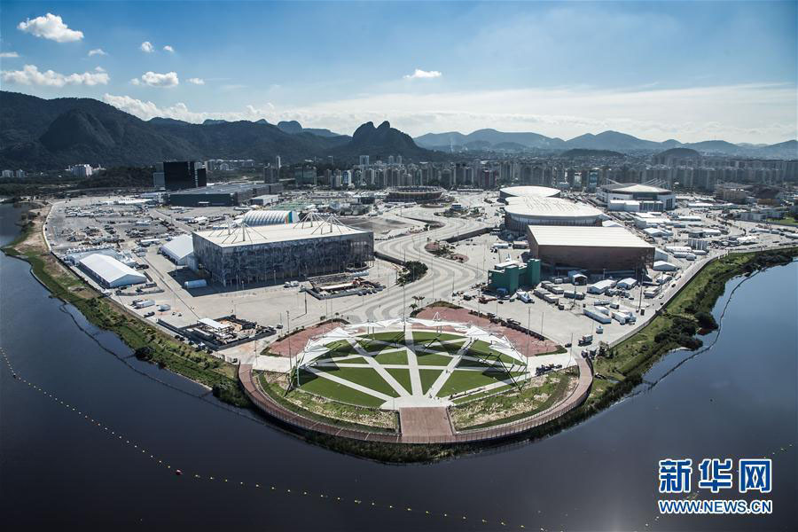 Monumentos ic?nicos construídos nos BRICS ao longo dos últimos 10 anos