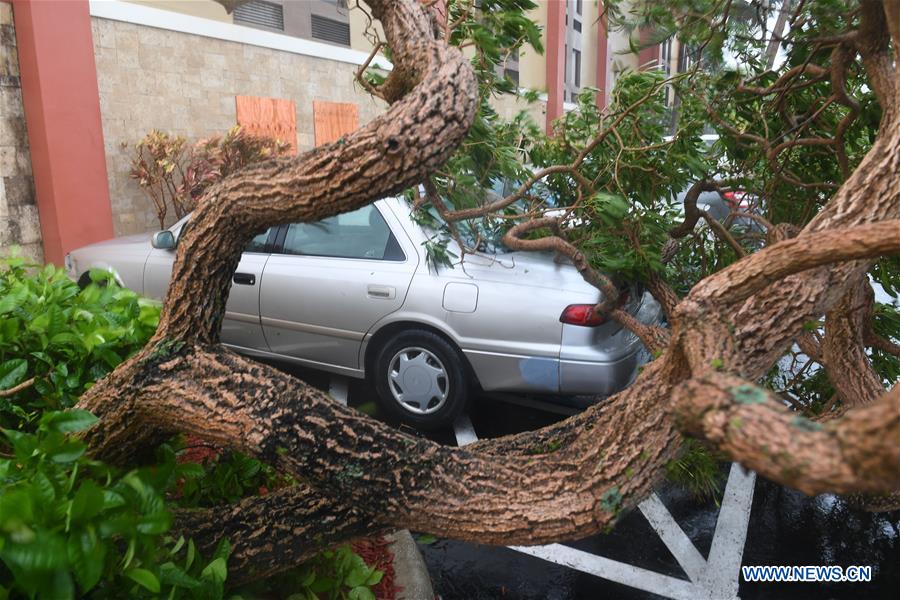 Furac?o Irma atinge Florida Keys nos EUA