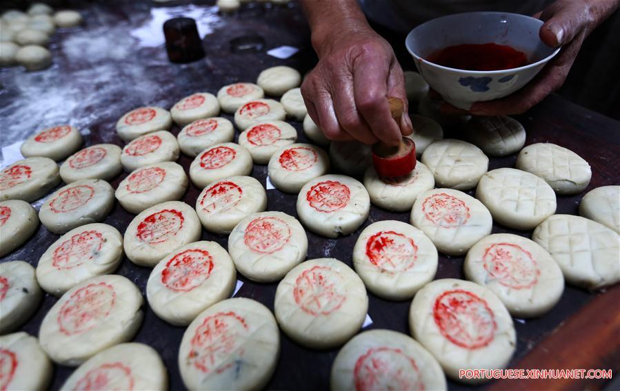 Bolinhos da lua com características tradicionais de Anhui