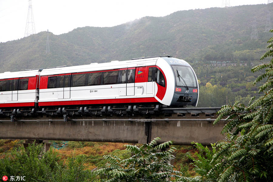 Trem de levita??o magnética realiza teste em condi??es atmosféricas adversas