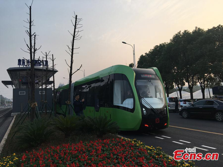 Hunan acolhe teste de ?nibus inteligente