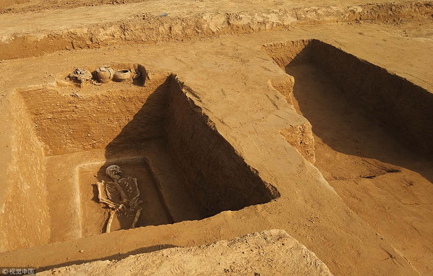 73 túmulos de 2.000 anos s?o descobertos em Zhengzhou