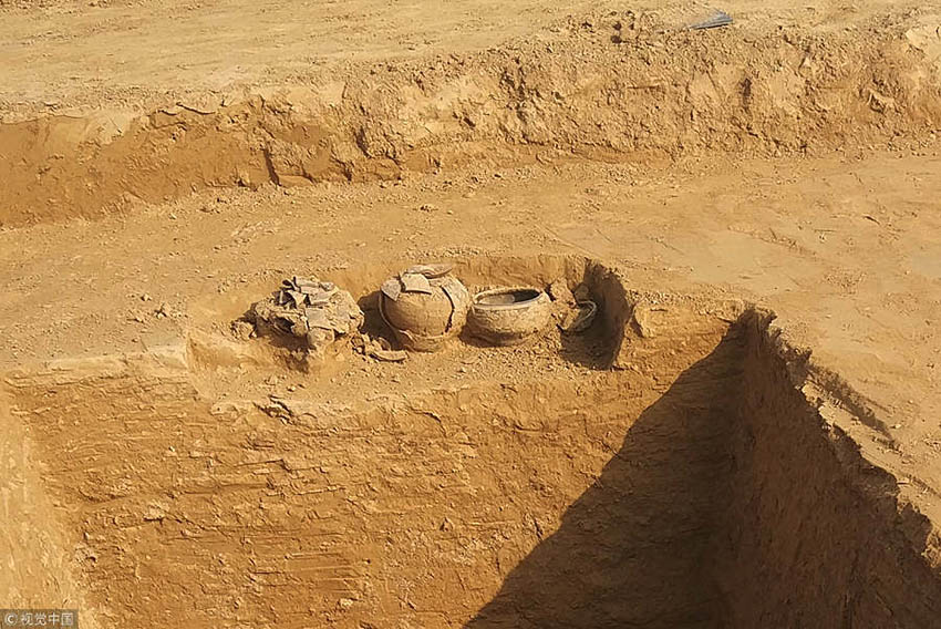 73 túmulos de 2.000 anos s?o descobertos em Zhengzhou