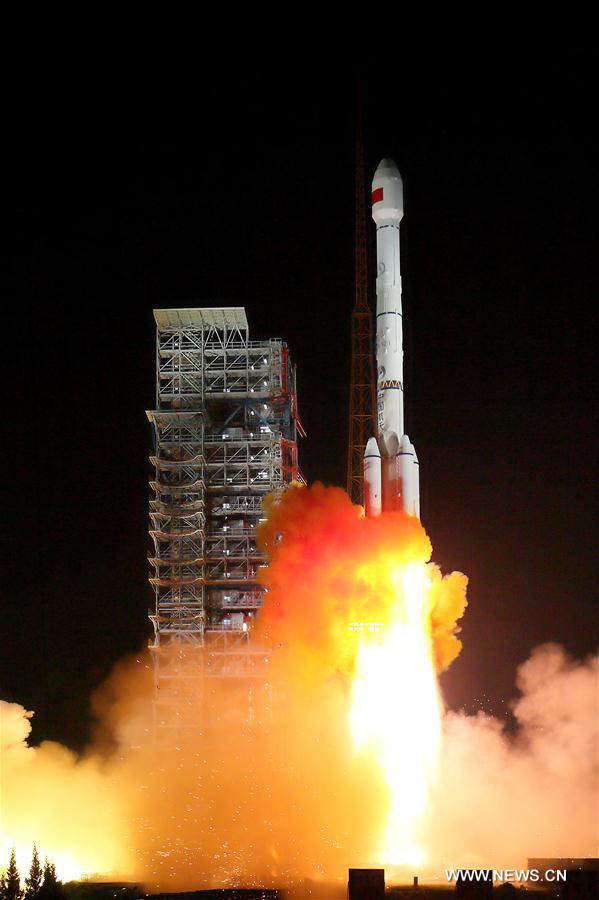 China lan?a dois satélites de navega??o BeiDou-3 via foguete transportador