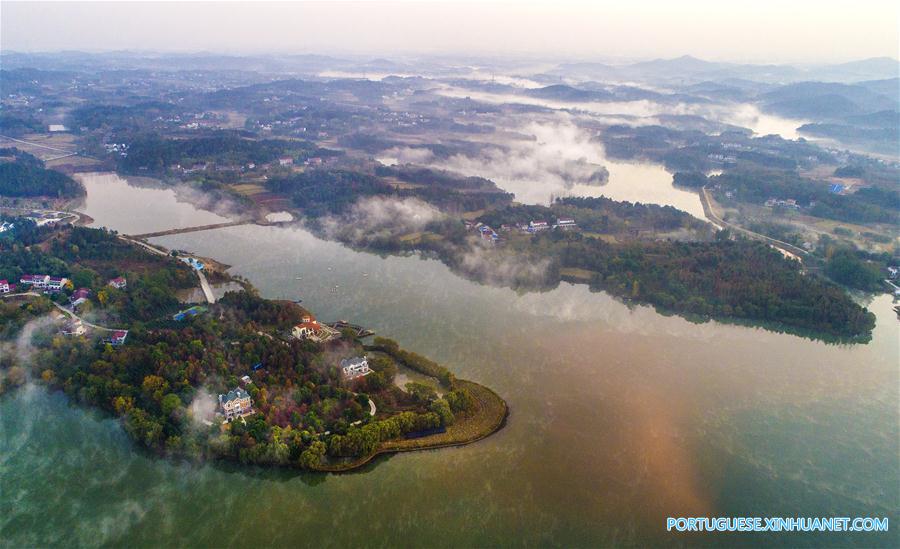 Cenário da aldeia Yangshan em Anhui