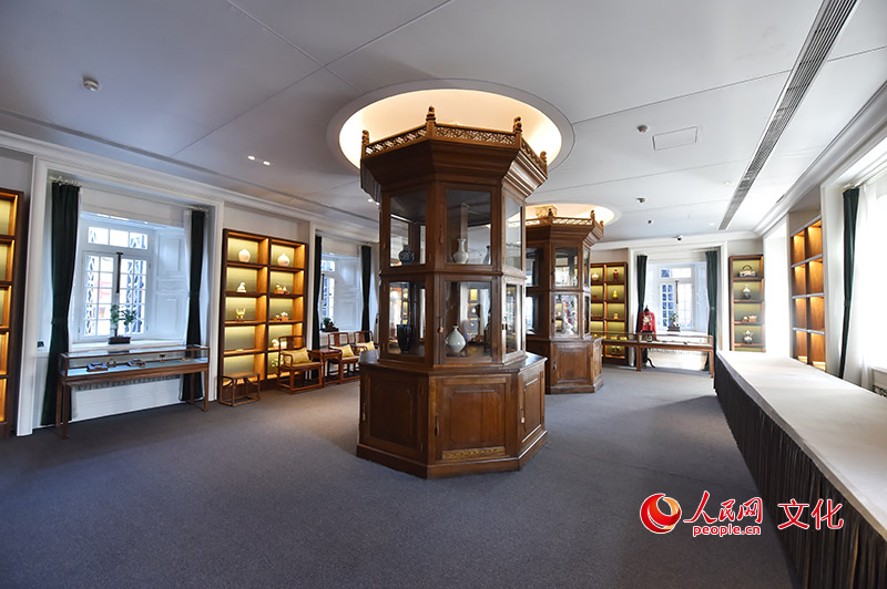 Trump na China: História do Sal?o Baoyun