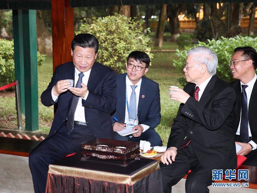 Presidente chinês elogia la?os sólidos entre China e Vietn?