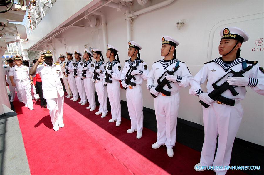 Navio-hospital naval chinês chega à Tanzania