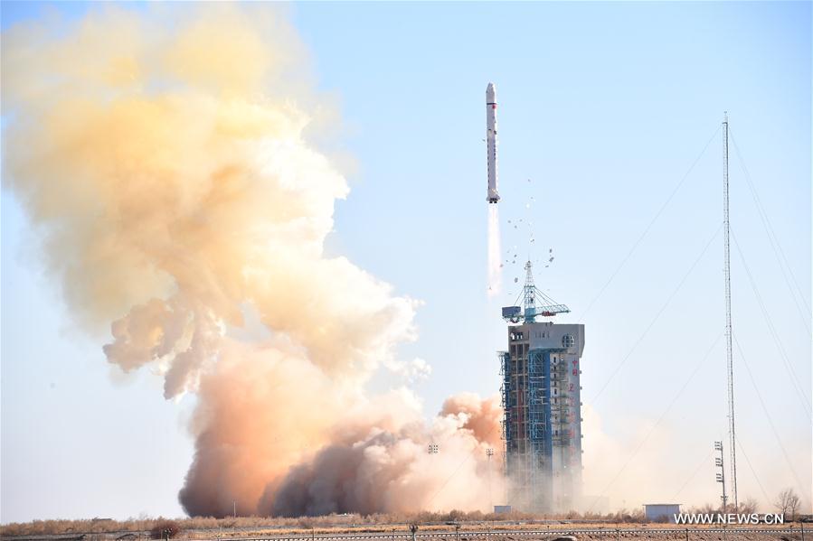 China lan?a satélite de explora??o terrestre