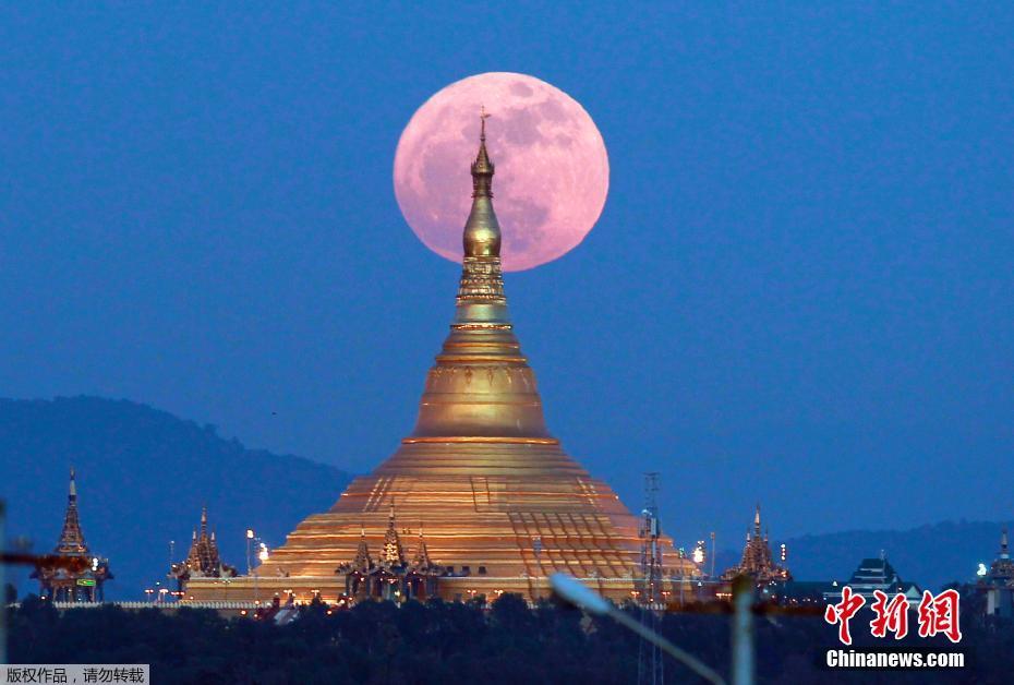 Galeria: Superlua ilumina céus por todo o mundo