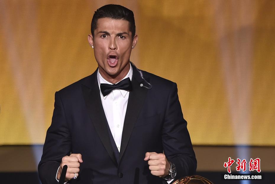 Cristiano Ronaldo iguala Messi e conquista a Bola de Ouro pela 5a vez