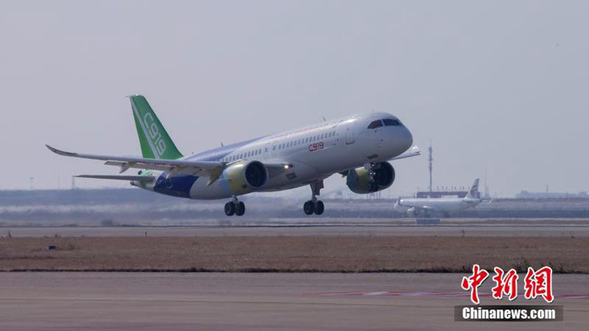 2o C919 realiza voo de teste