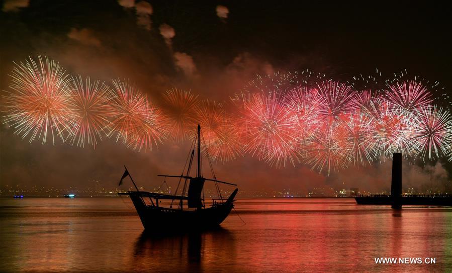 Dia Nacional do Catar assinalado com parada militar