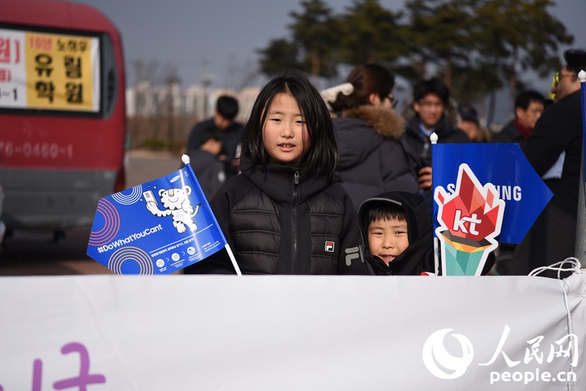Representante do Diário do Povo Online participa do revezamento da tocha olímpica em Pyeongchang