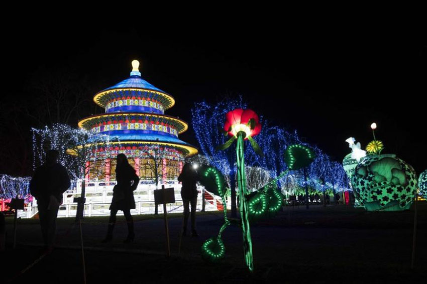 Lanternas tradicionais chinesas exibidas em Gaillac, Fran?a