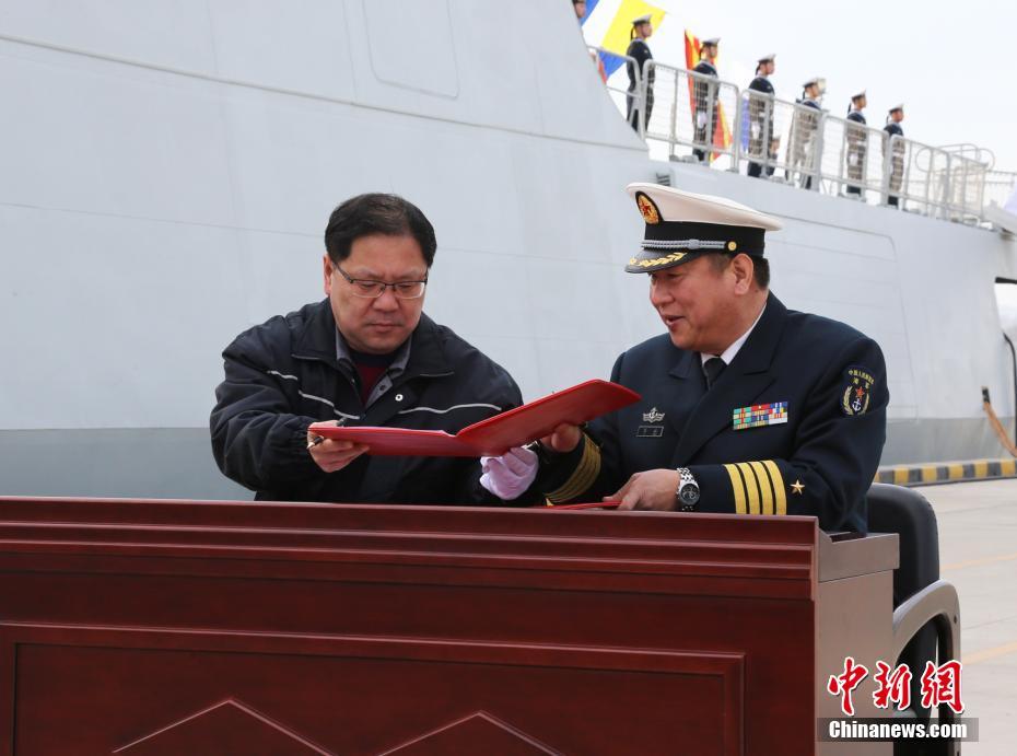 Nova gera??o de fragatas chinesas entra ao servi?o da marinha