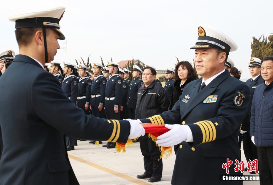 Nova gera??o de fragatas chinesas entra ao servi?o da marinha