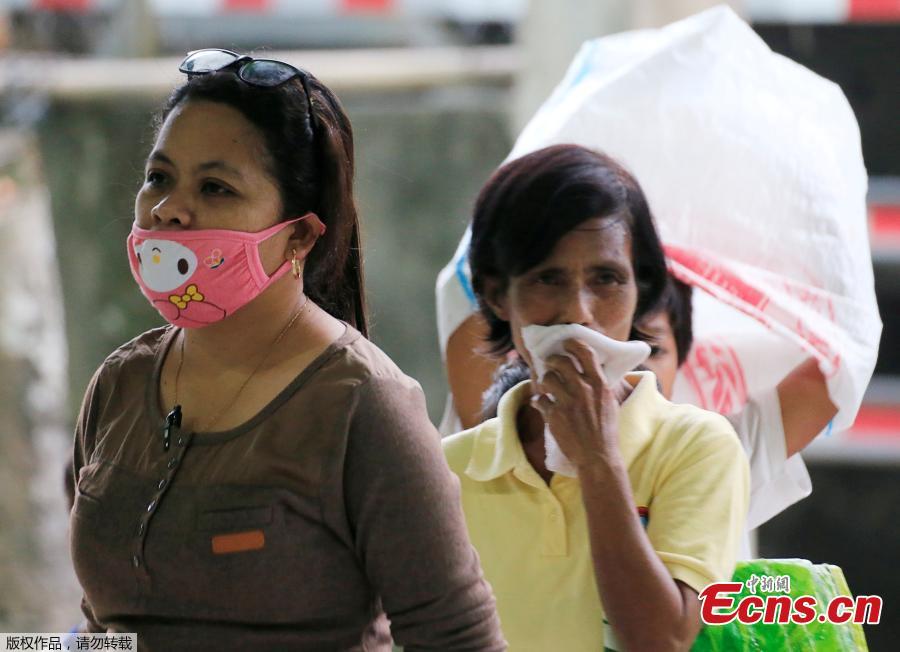 Filipinas: Vulc?o em erup??o obriga à evacua??o de milhares de pessoas