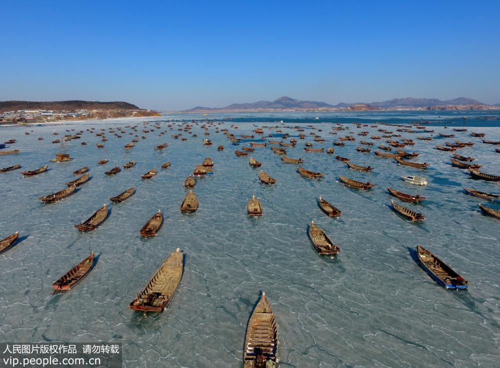 Dalian: Pesca afetada pela forma??o de gelo marinho