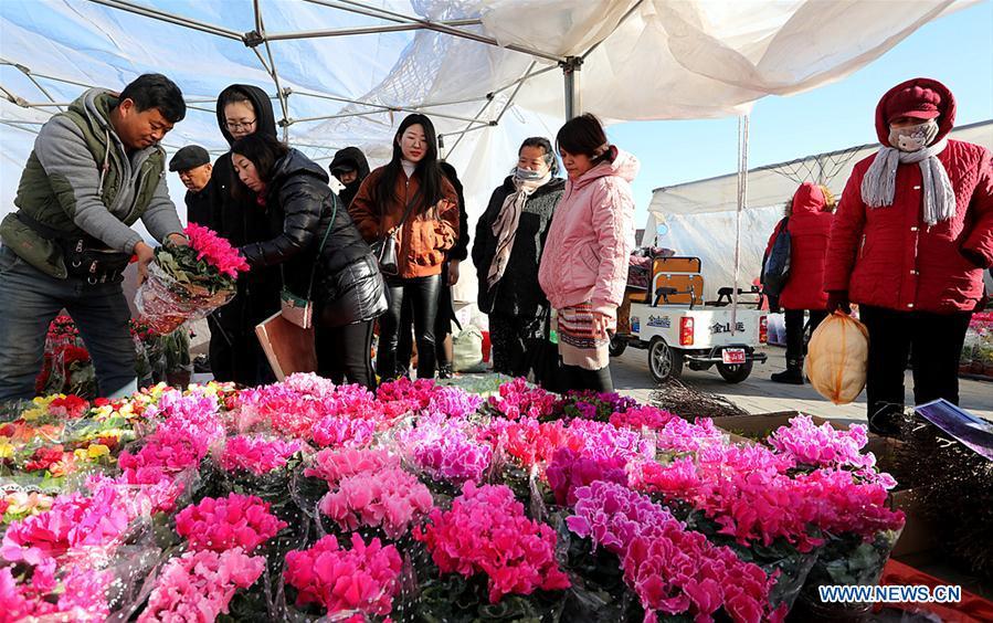 Galeria: China come?a a preparar Festival da Primavera