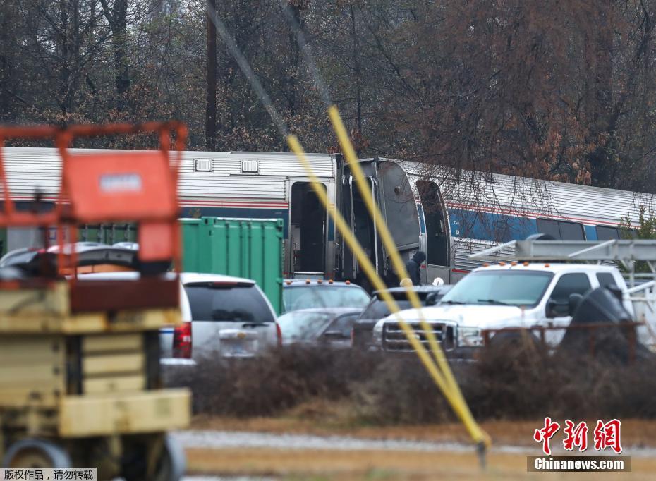 Acidente ferroviário nos EUA deixa dezenas de mortos e feridos