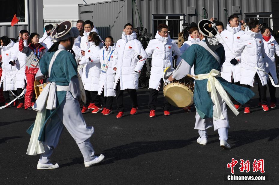 Galeria: cerim?nia de hasteamento da bandeira chinesa na Vila Olímpica de Gangneung