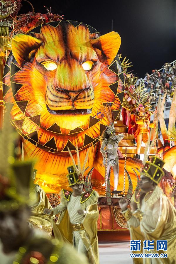 Celebra??es do carnaval arrancam no Brasil