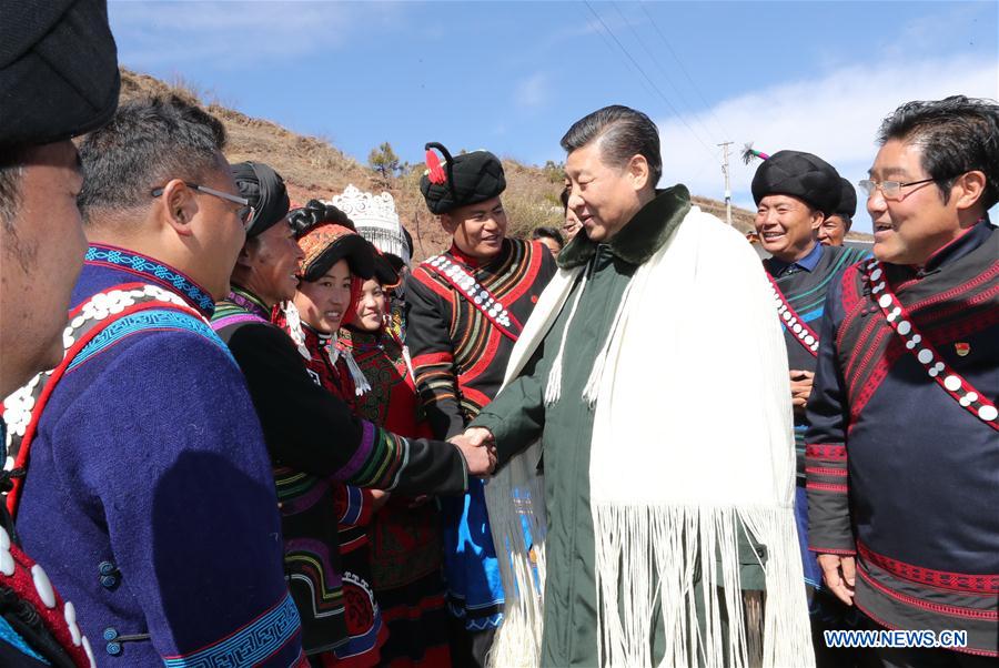 Xi Jinping visita alde?os étnicos pobres no sudoeste da China