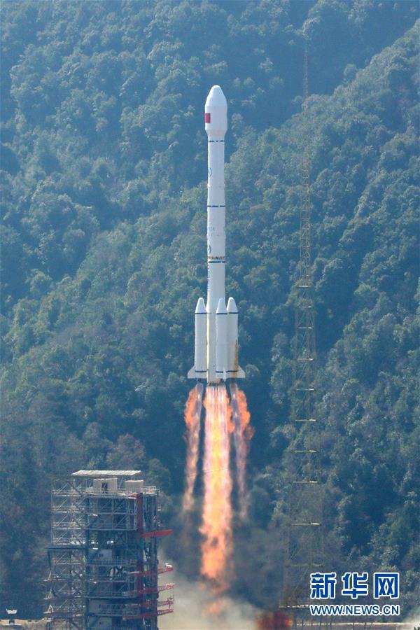 Satélites de navega??o gêmeos BeiDou-3 enviados para órbita em foguete único