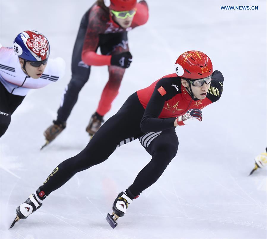 Wu Dajing bate recorde e conquista medalha de ouro em patina??o de velocidade em pista curta