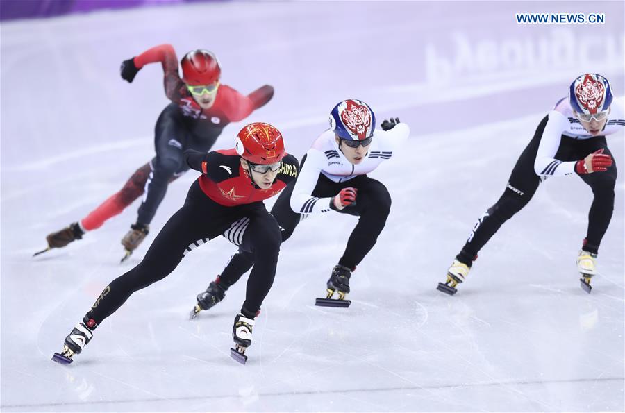 Wu Dajing bate recorde e conquista medalha de ouro em patina??o de velocidade em pista curta