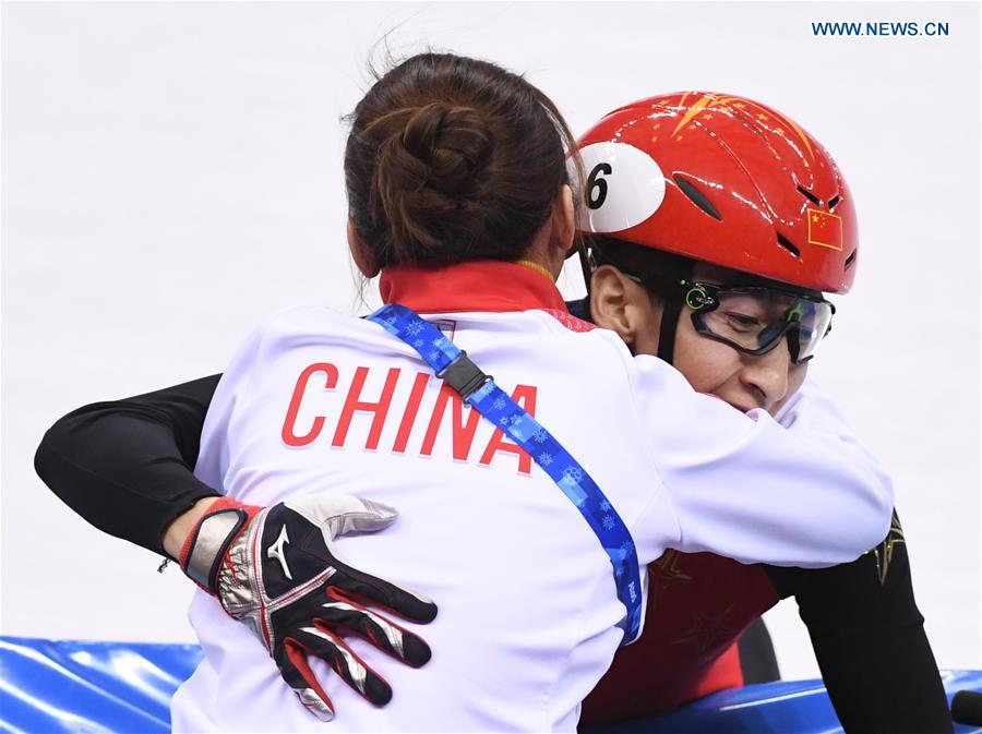 Wu Dajing bate recorde e conquista medalha de ouro em patina??o de velocidade em pista curta
