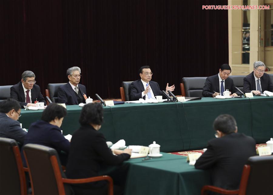 Líderes chineses sublinham lideran?a do PCCh em discuss?es com conselheiros políticos