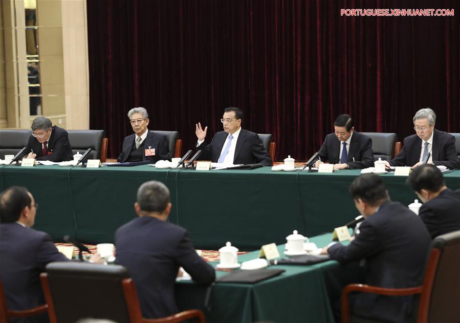 Líderes chineses sublinham lideran?a do PCCh em discuss?es com conselheiros políticos