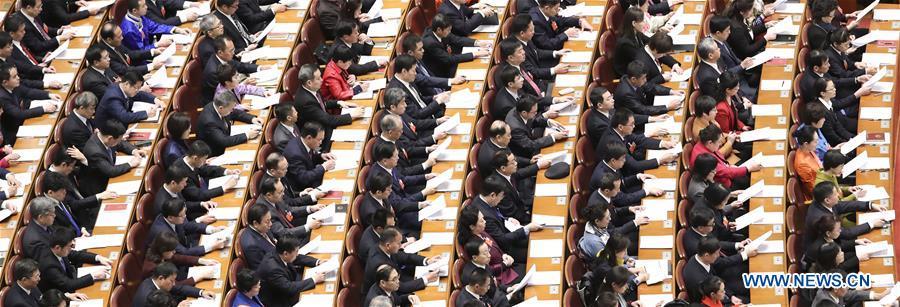 Nova forma??o de deputados para a 13a Assembleia Popular Nacional