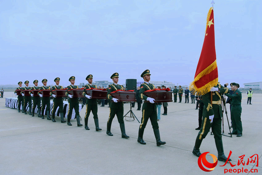 Cerim?nia de traslada??o de restos mortais de mártires chineses realizada na Coreia do Sul