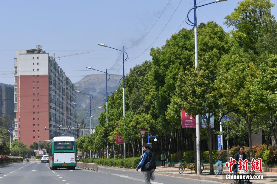 Galeria: Pulverizadores anti poeira instalados em Kunming