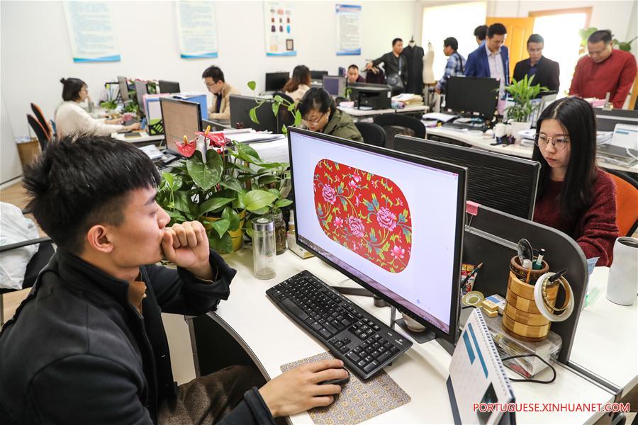 Empresa preserva patrim?nio e desenvolve o brocado Song em Suzhou