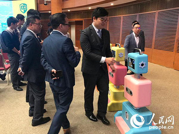 Macau apresenta rob? desenvolvido pela MUST