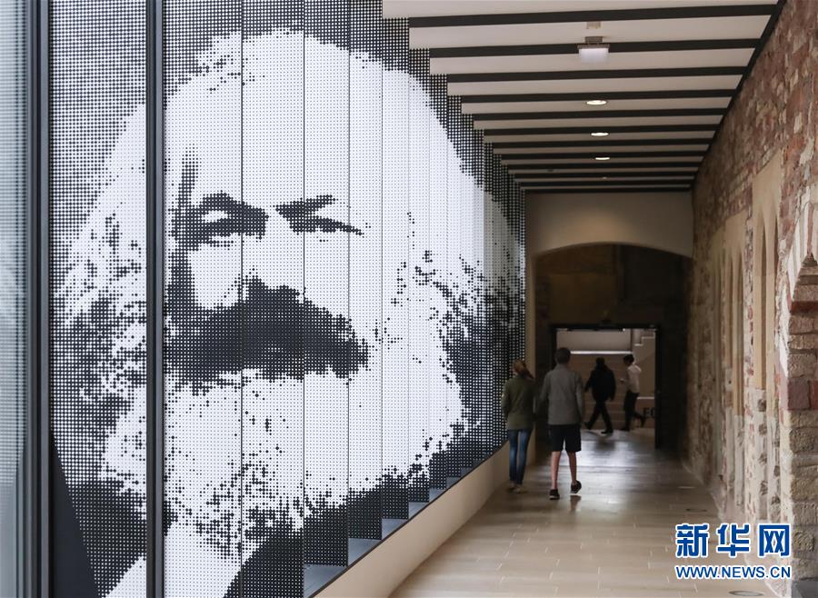 Alemanha organiza exposi??o comemorativa do 200o aniversário do nascimento de Marx